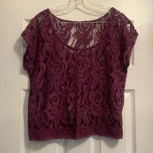 Purple lace short sleeve top